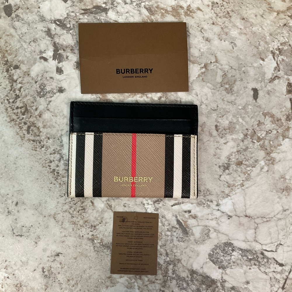 Burberry credit card holder